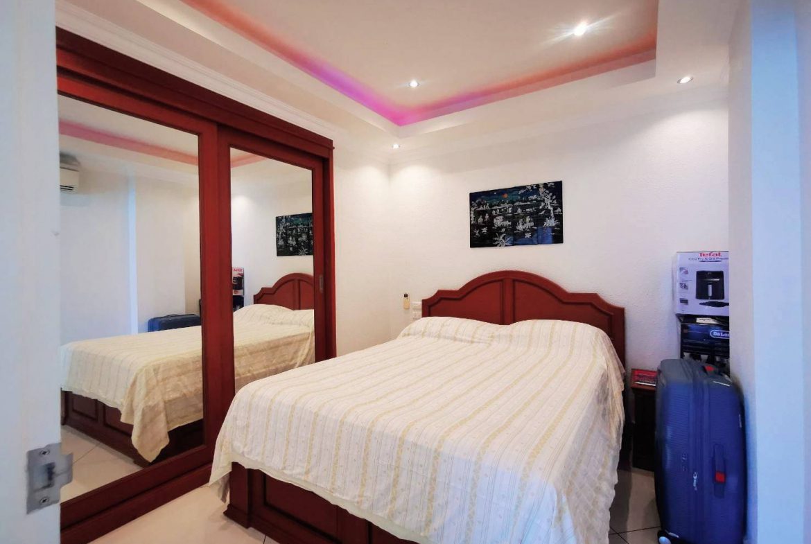 View Talay Condo 6 2br 153sqm 18