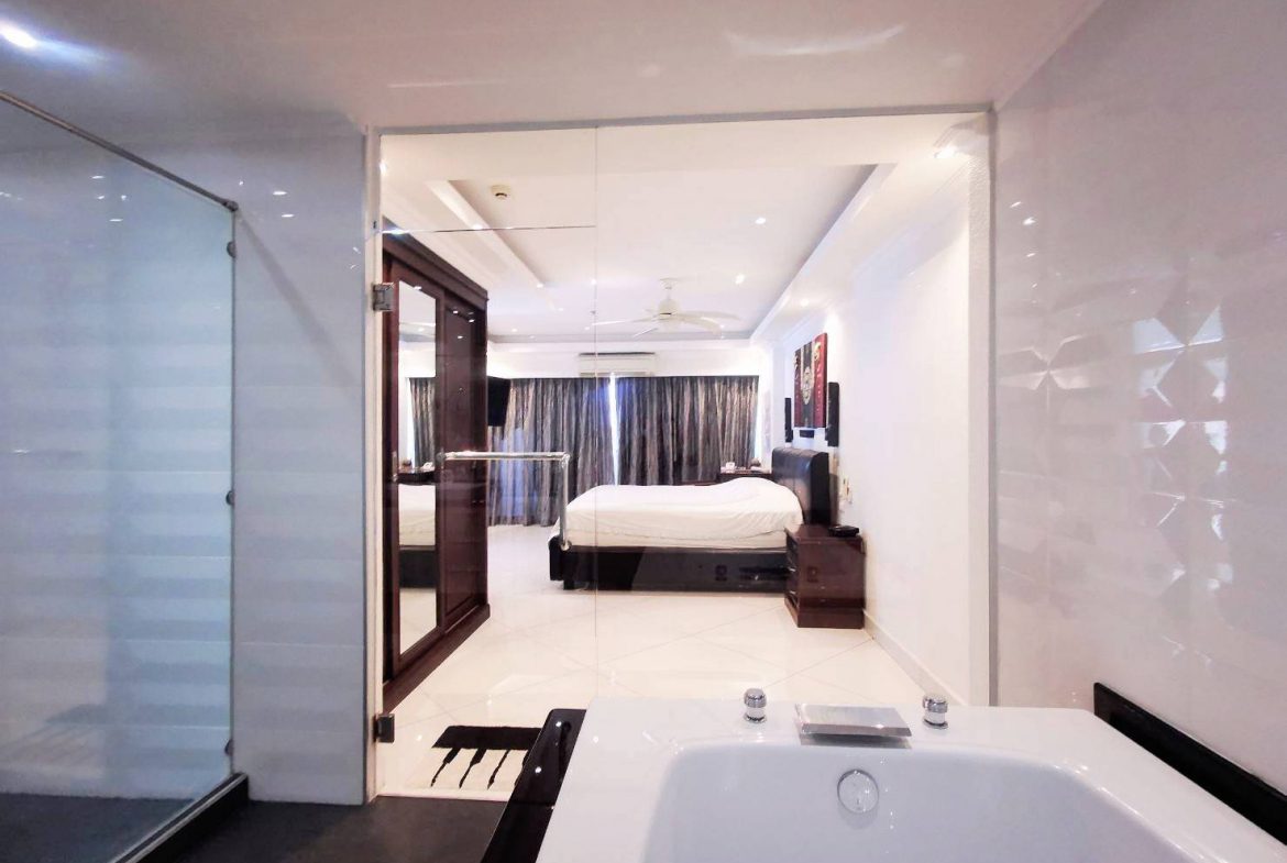 View Talay Condo 6 2br 153sqm 19