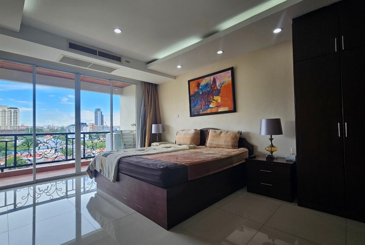 CPC25208_17 Nova Atrium 1br 76