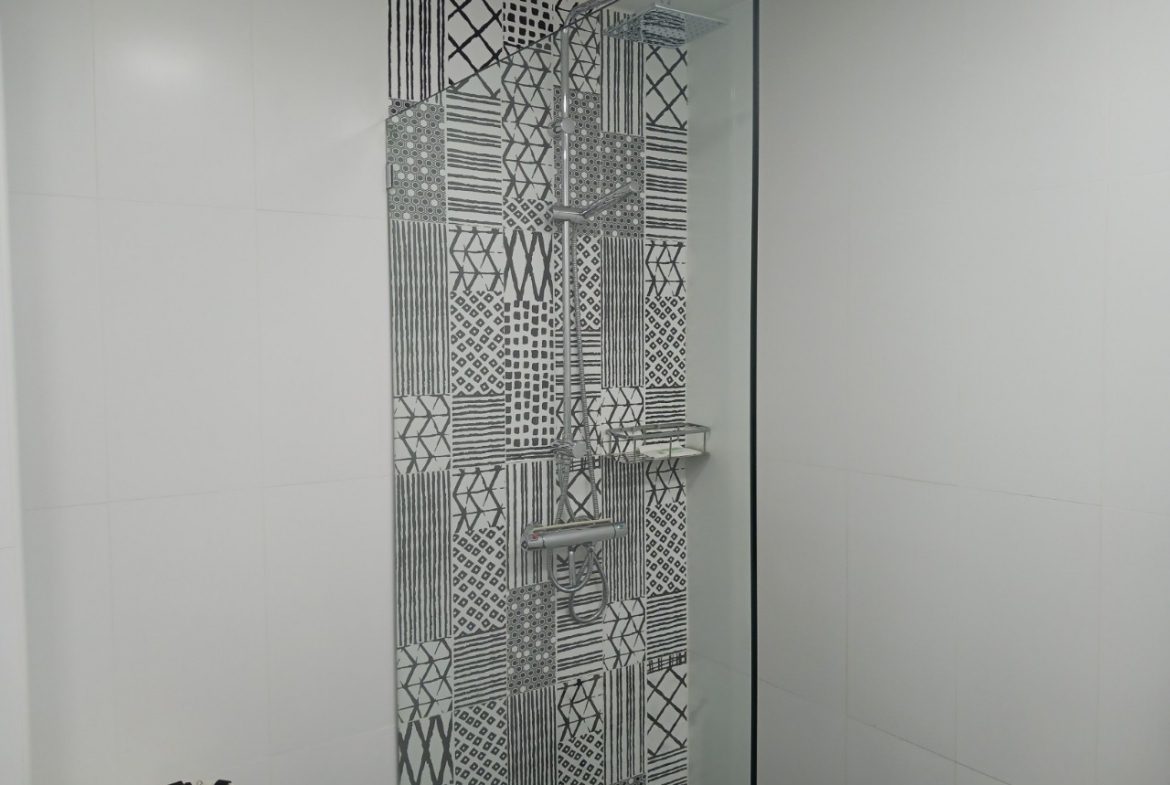 CPC25513_1 Platinum Suites br 52