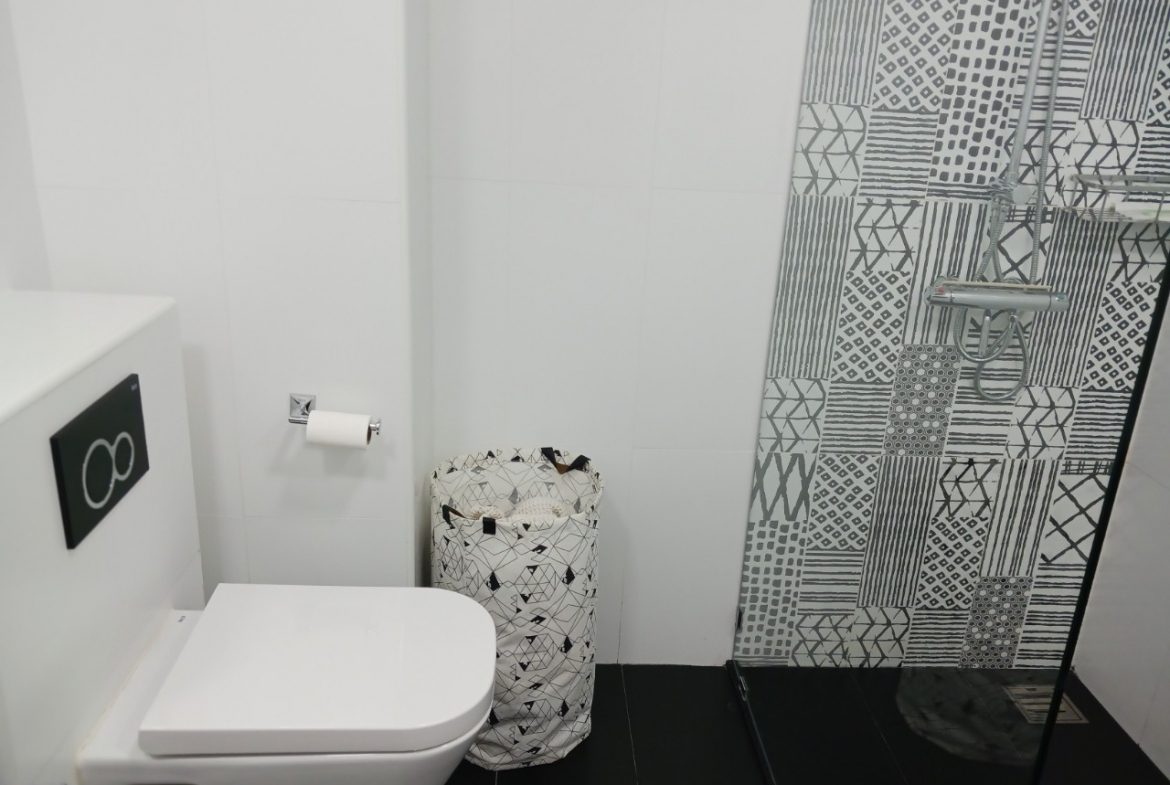 CPC25513_3 Platinum Suites br 52