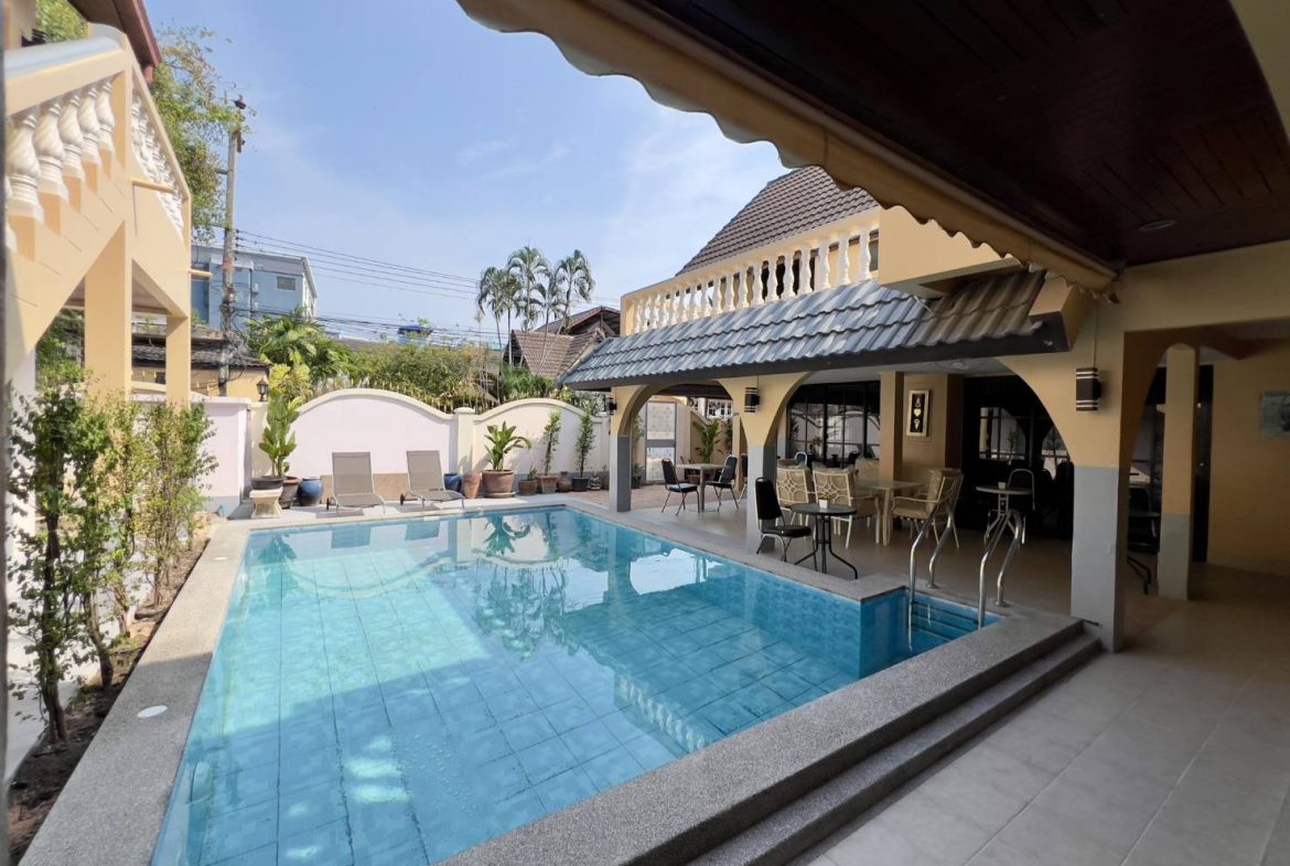 Без комплекса 12br 516sqm 2