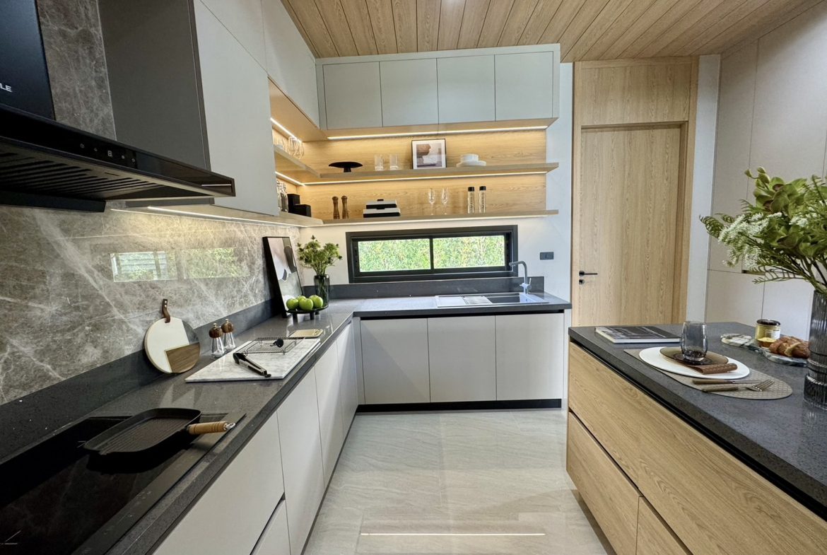 LUXURY VISTA VILLA 5br 374sqm 15