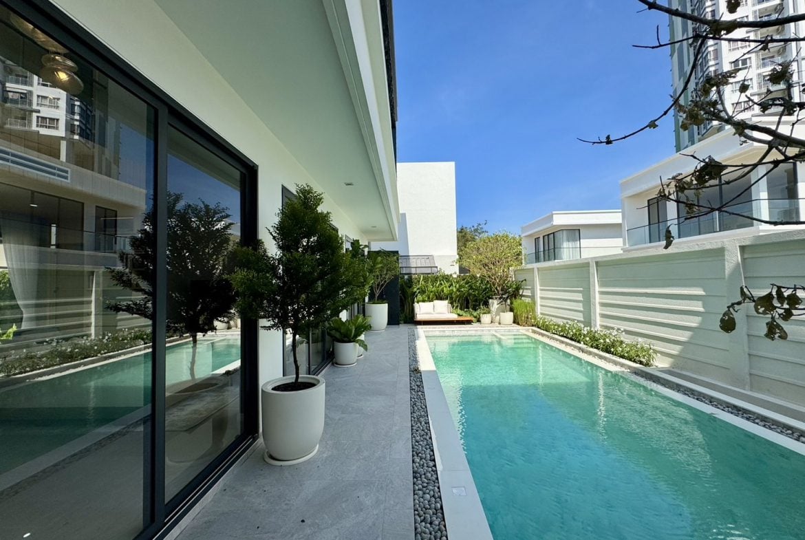 LUXURY VISTA VILLA 5br 374sqm 2