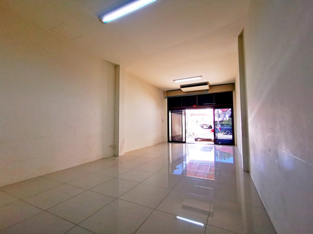 Без комплекса 3br 180sqm 5