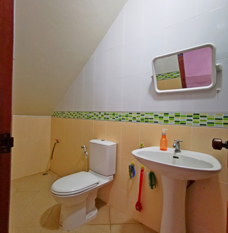 Без комплекса 3br 180sqm 7