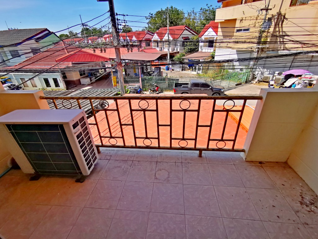 Без комплекса 3br 180sqm 18