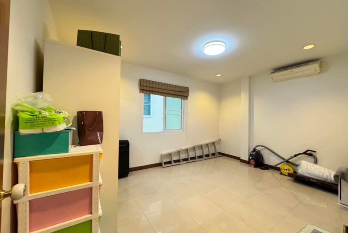 EPH225708_6 SP. Village 5 br 250sqm 7