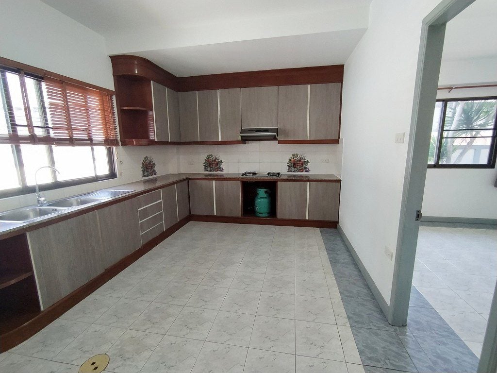 Permsub Garden Resort 4br 180sqm 6