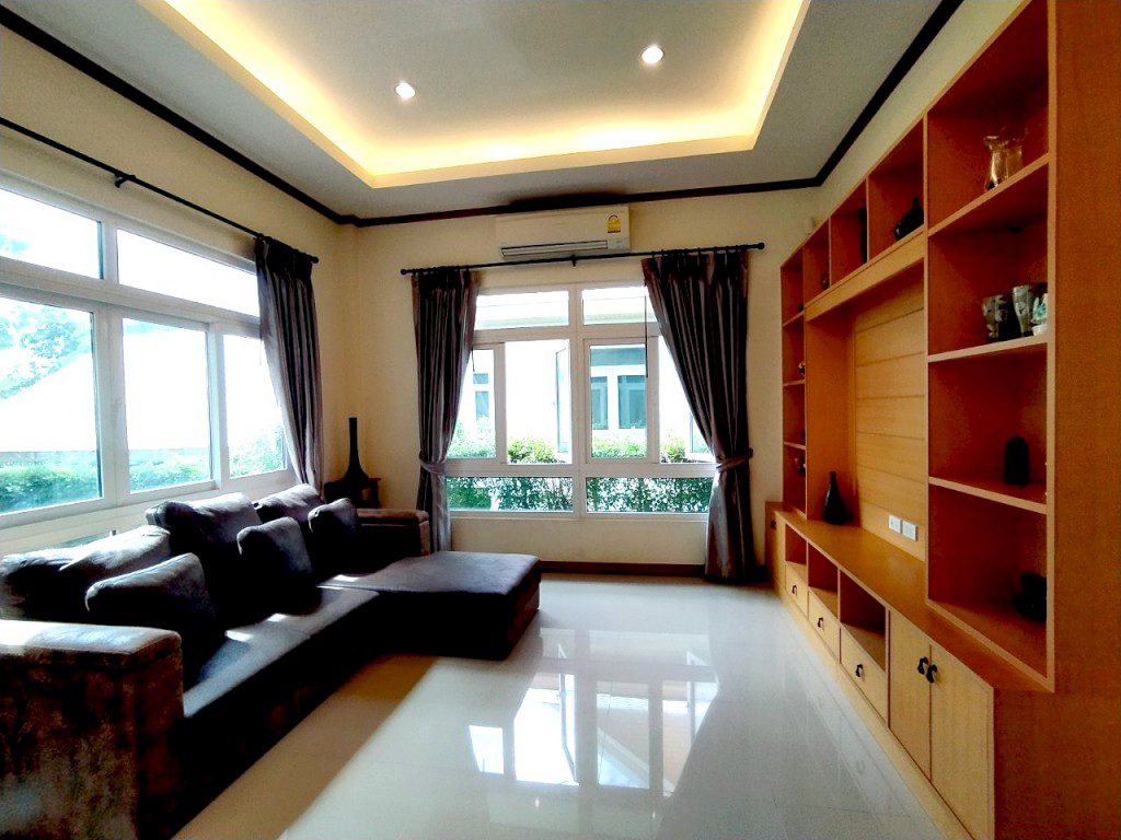 EPH23391_9 Amorn Village 3br sqm 4