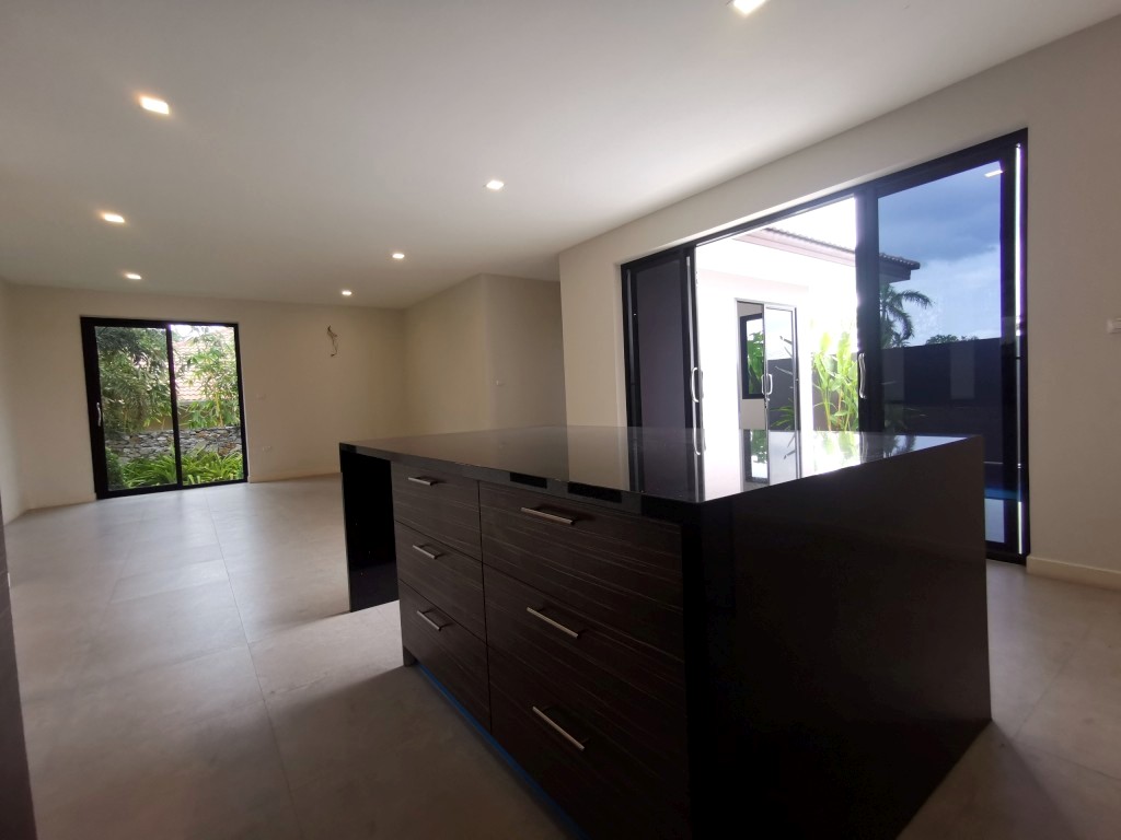 Без комплекса 4br 220sqm 4