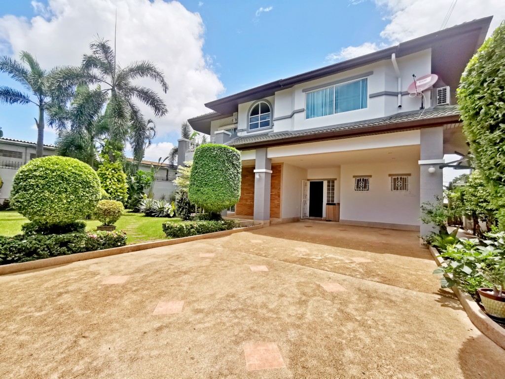 Green Field Villas 2 3br sqm 4