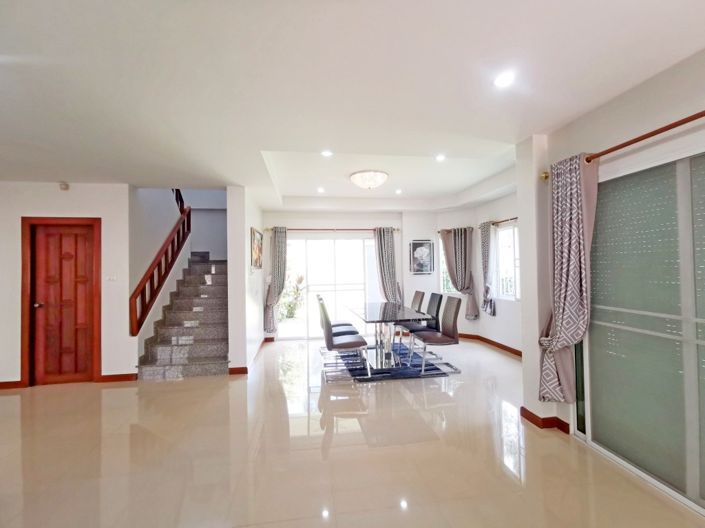 Green Field Villas 2 3br sqm 10