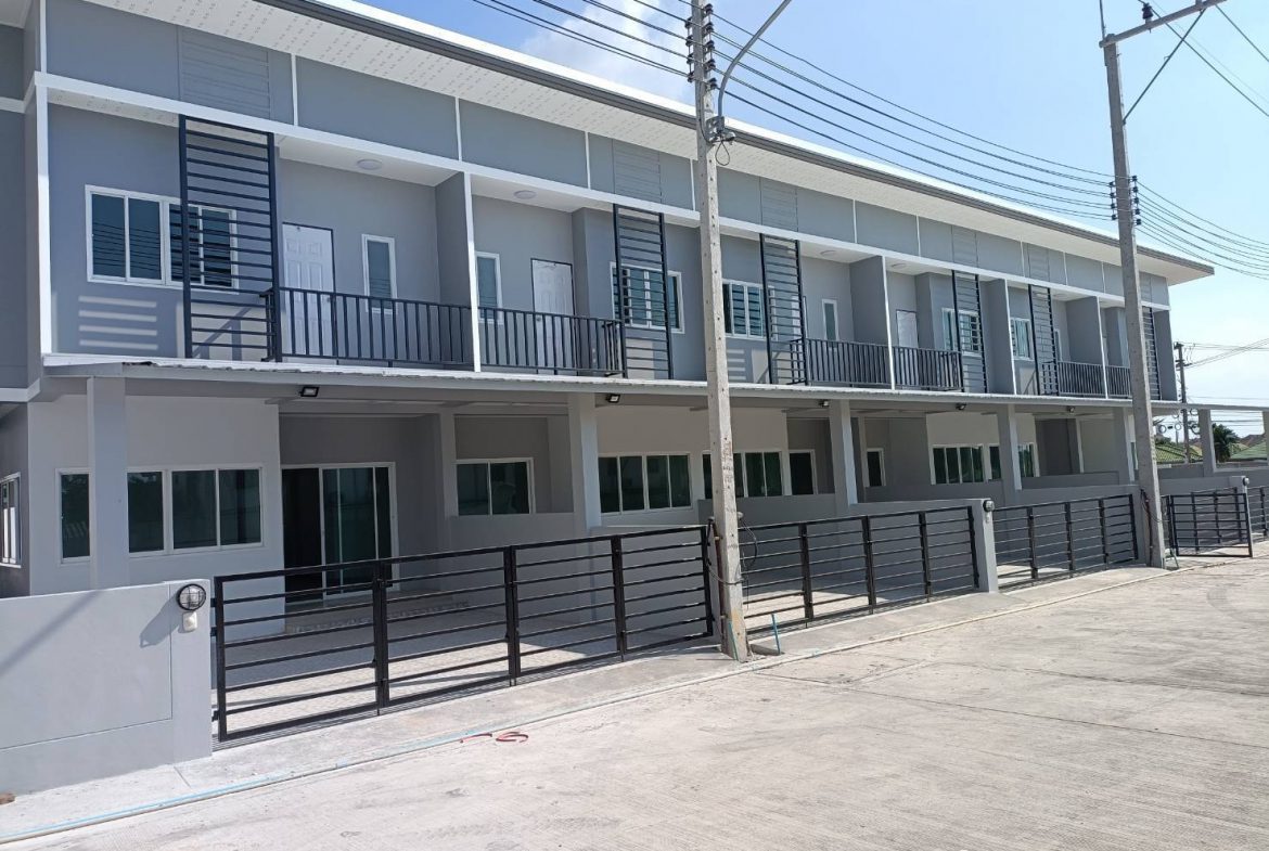 Pornthep Townhome 3br sqm 1