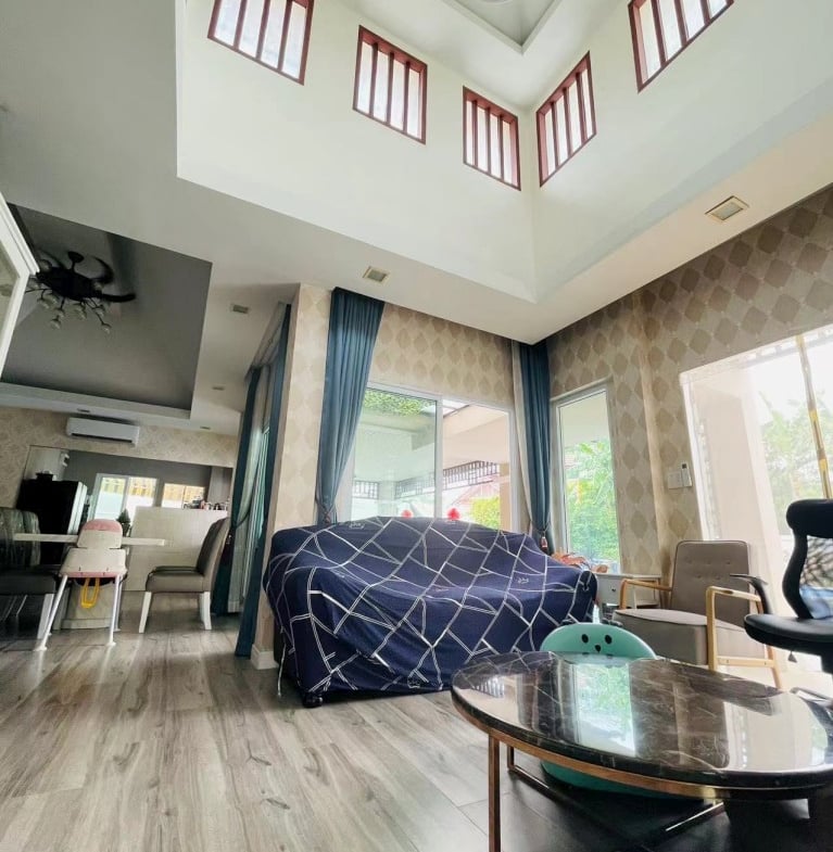 EPH24203_4 Sirisa 16 3br 180sqm 5