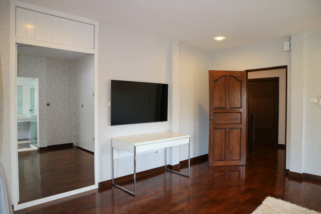 Central Park Hillside 5br sqm 18