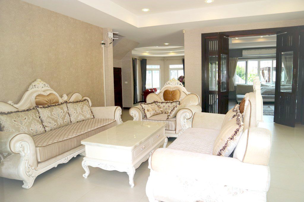 Central Park Hillside 5br sqm 7