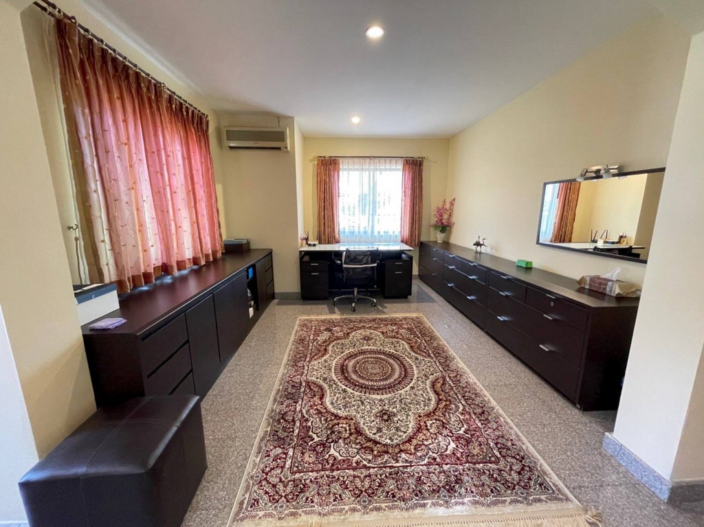 Paradise Villa 1 5br sqm 12