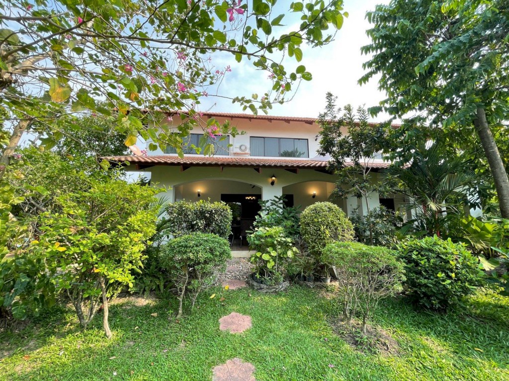 Paradise Villa 1 5br sqm 1