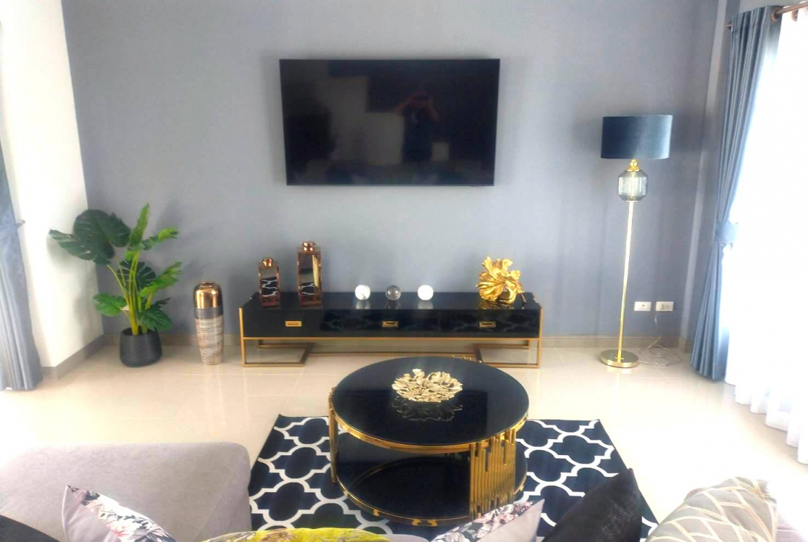 Central Park 4 3br 260sqm 4