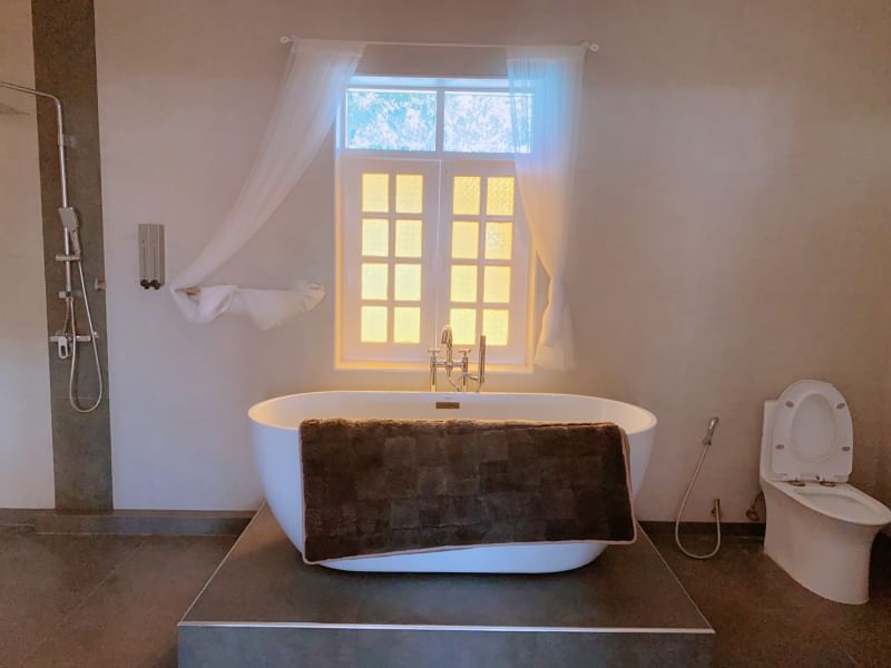 EPH24391 Temple Lake Village 6br sqm 16