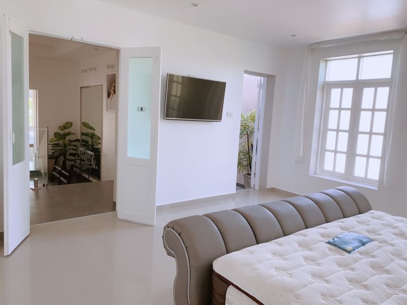 EPH24391_17 Temple Lake Village 6br sqm 13