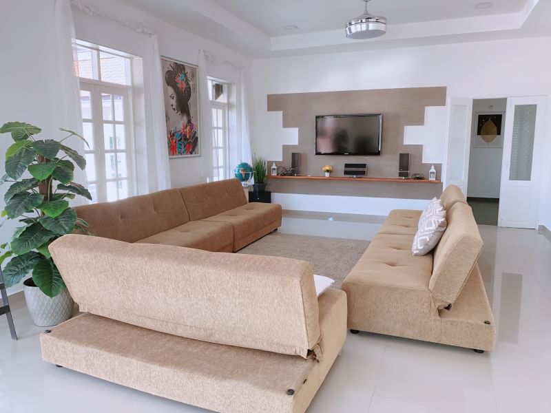 Temple Lake Village 6br sqm 3