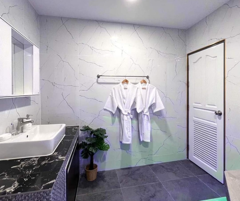 Без комплекса 5br sqm 17