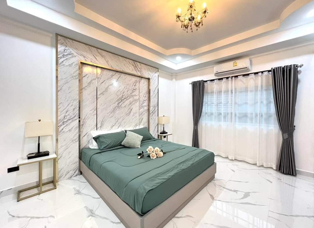 Без комплекса 5br sqm 19