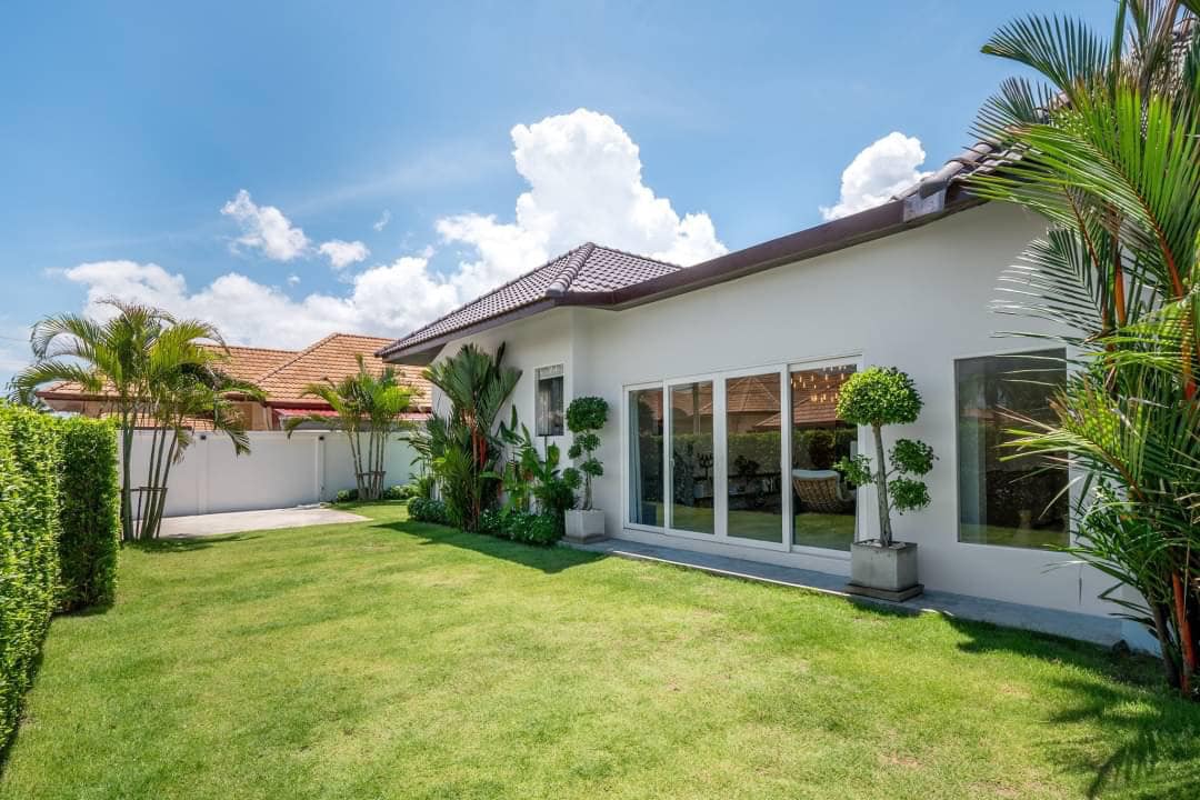 Srisuk Villa 4br 300sqm 1