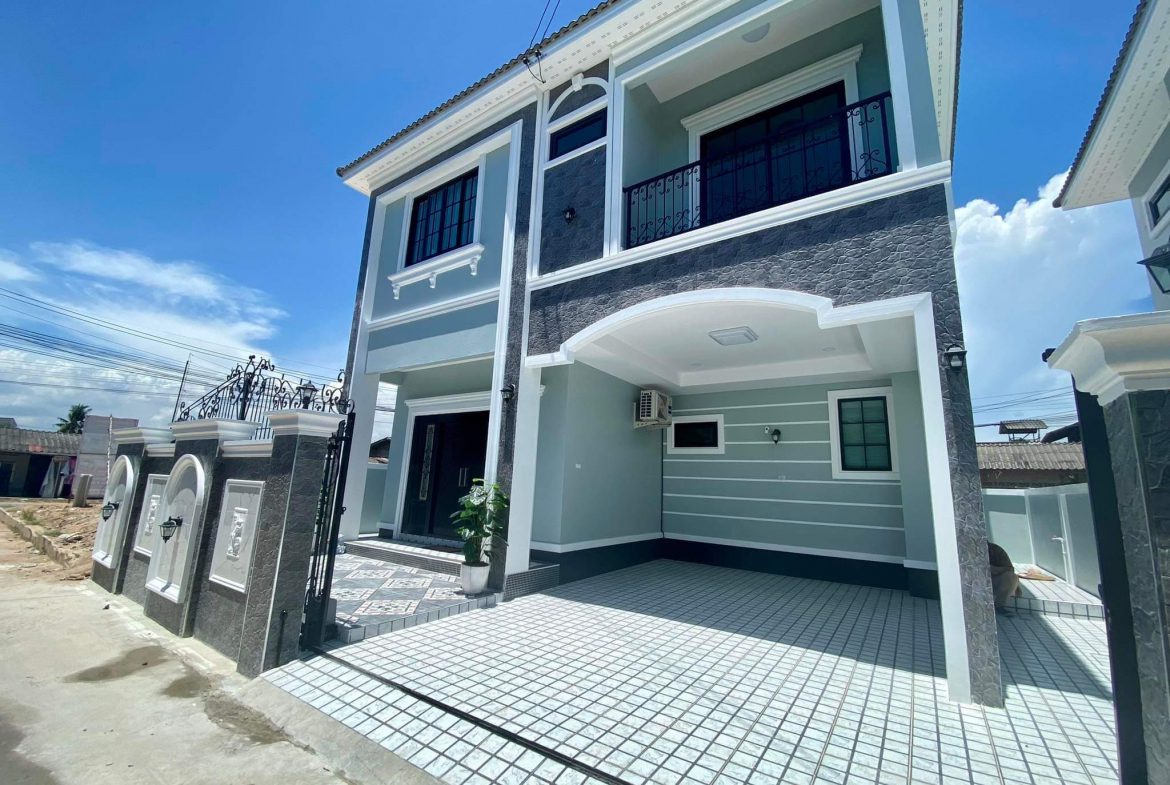 Без комплекса 3br 196sqm 2