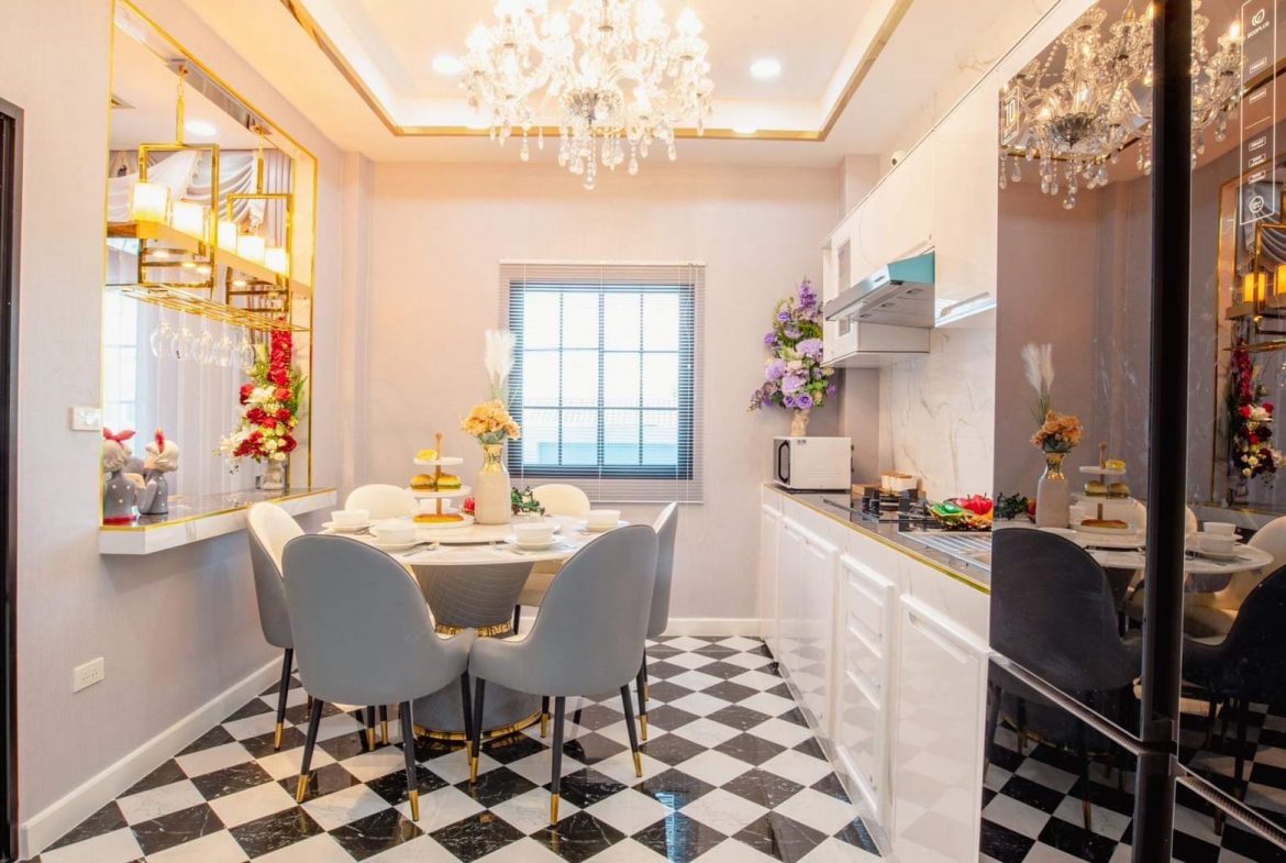 Без комплекса 3br 196sqm 7