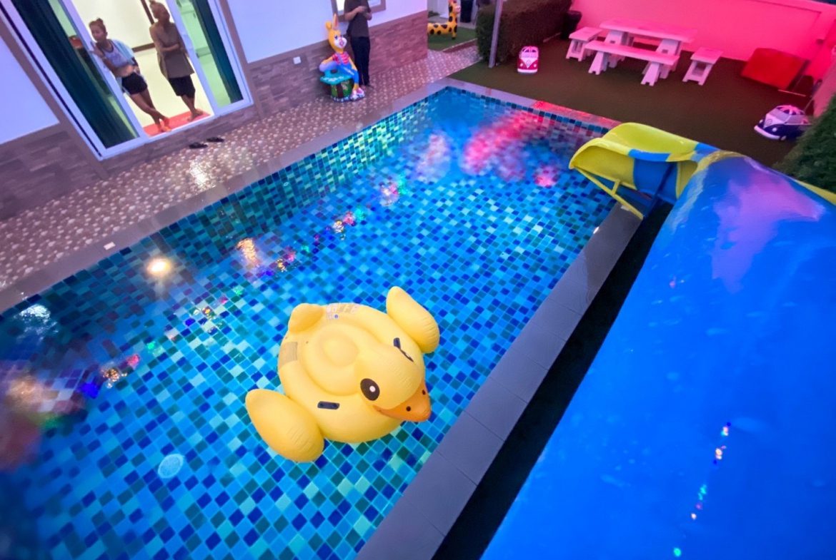 Phumarnfah Pool Villa Resort 3br sqm 12