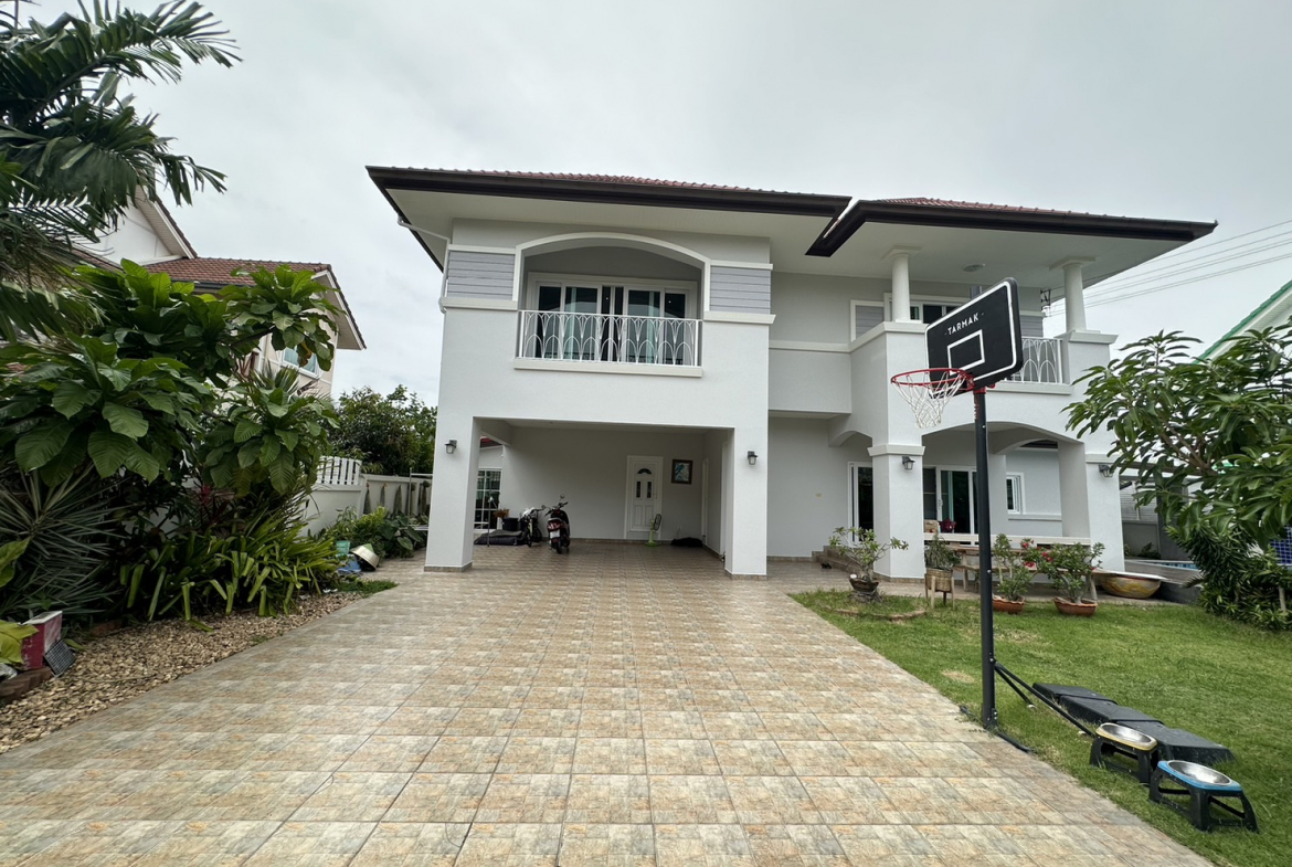 Central Park Hillside 4br 550sqm 1