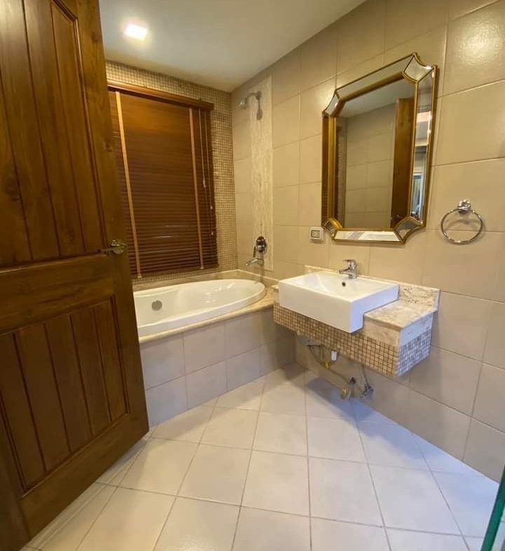 Silk Road Place 3br 1sqm 16