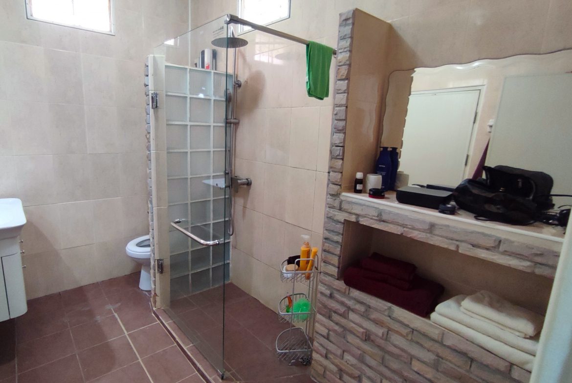 Без комплекса 4br 150sqm 19