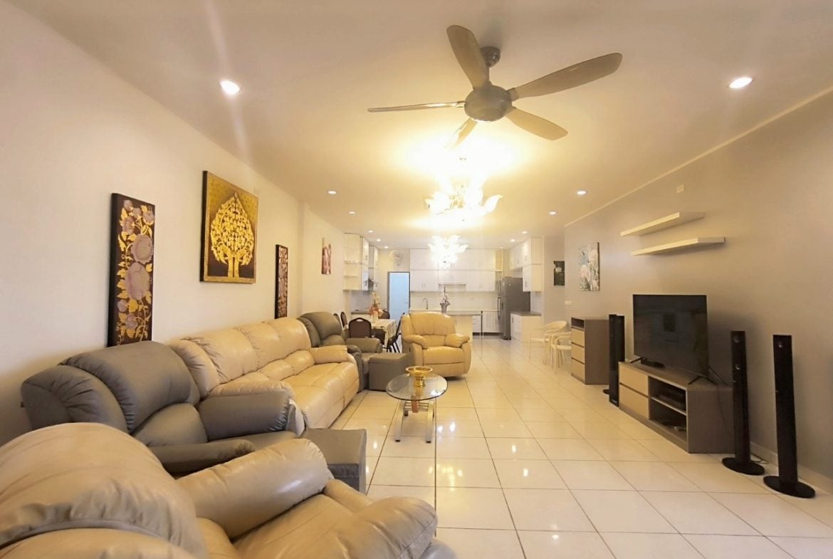 Baan Suan Neramit 4br 200sqm 3