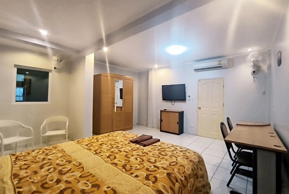 EPH25069_30 Baan Suan Neramit 4br 200sqm 14