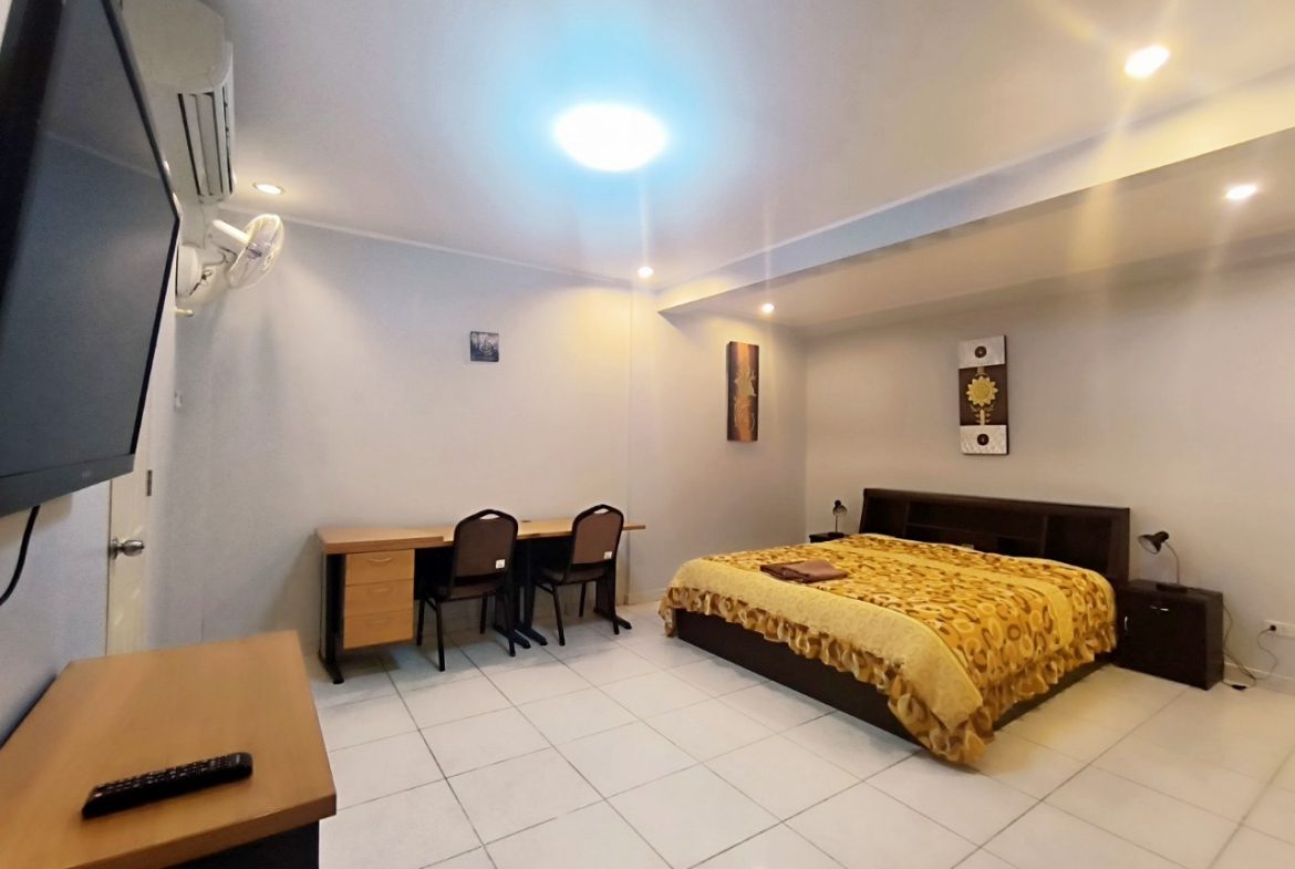 EPH25069_31 Baan Suan Neramit 4br 200sqm 15