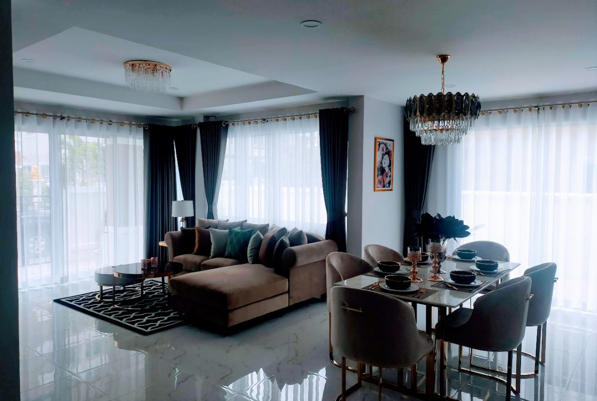 The Villa Rachawadee 4br 220sqm 17