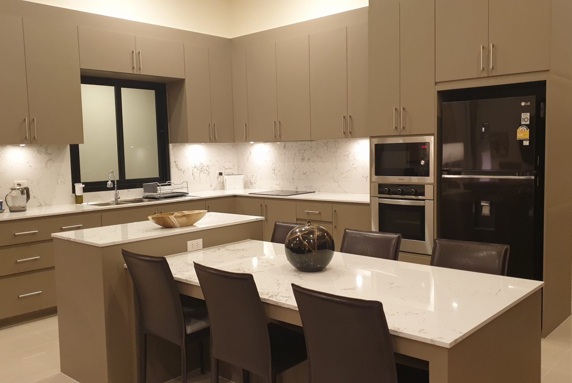 Без комплекса 3br 165sqm 14