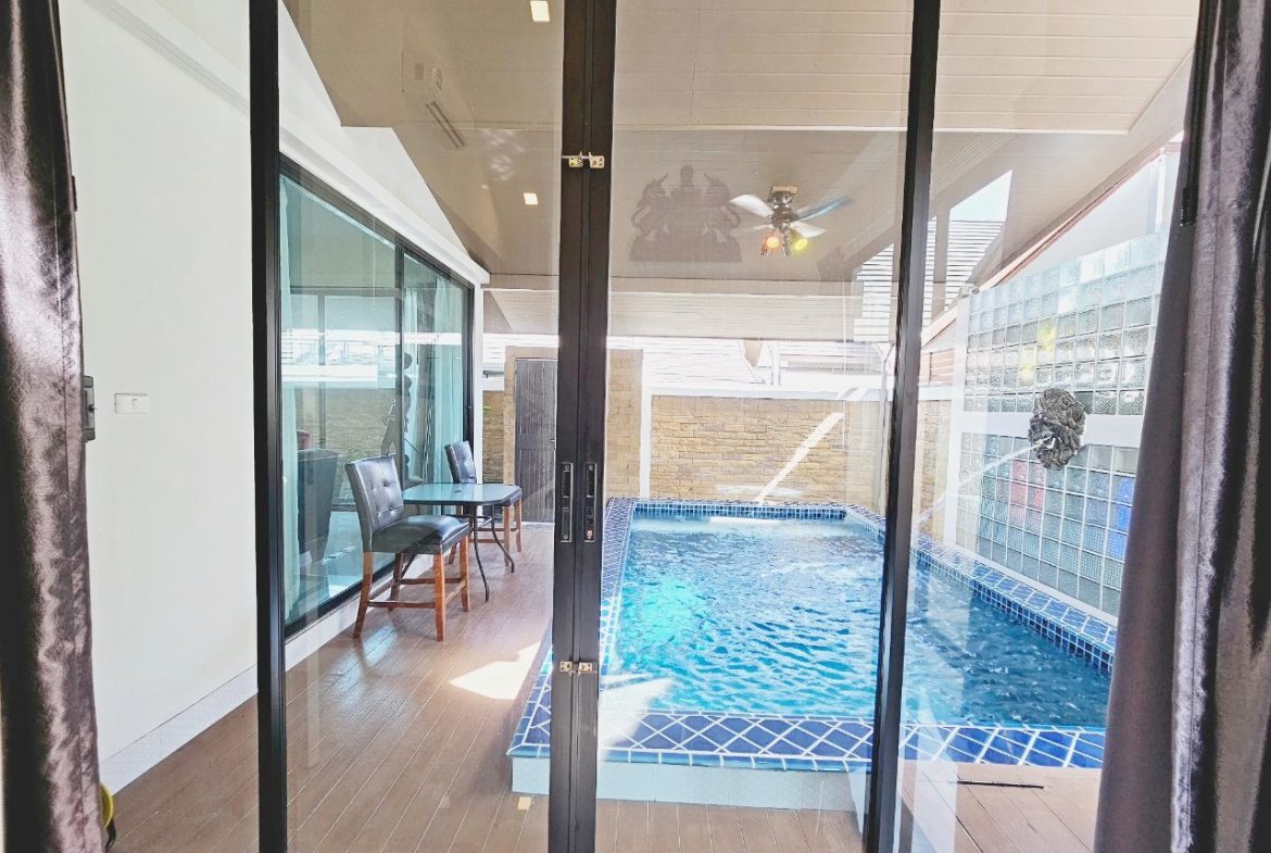 The Maple Pattaya 2br sqm 9