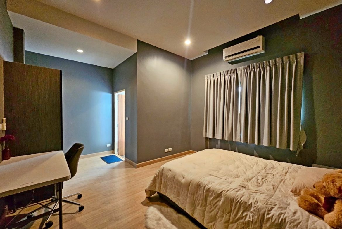 Nibbana Shade Pattaya 3br 258sqm 18