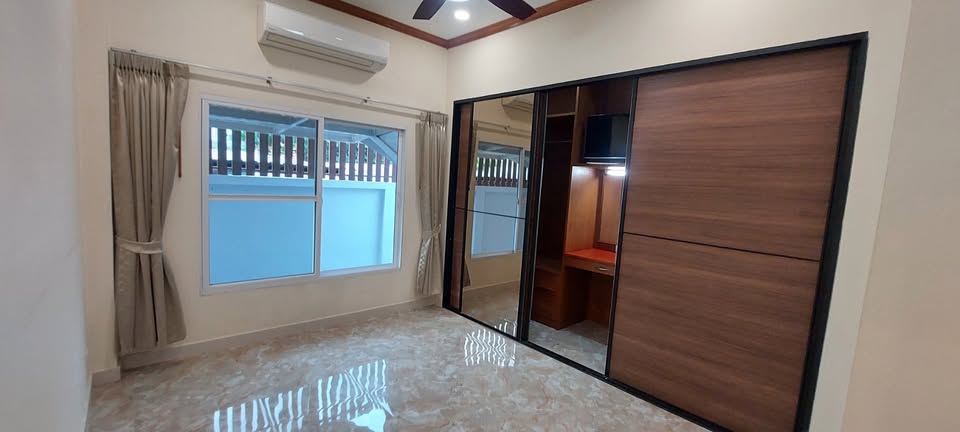 Maneeya Home 3br 316sqm 10