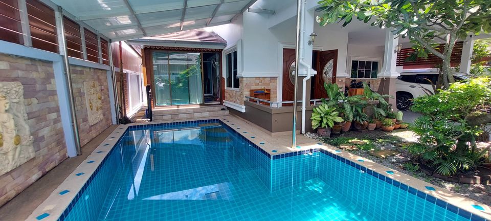 Maneeya Home 3br 316sqm 4