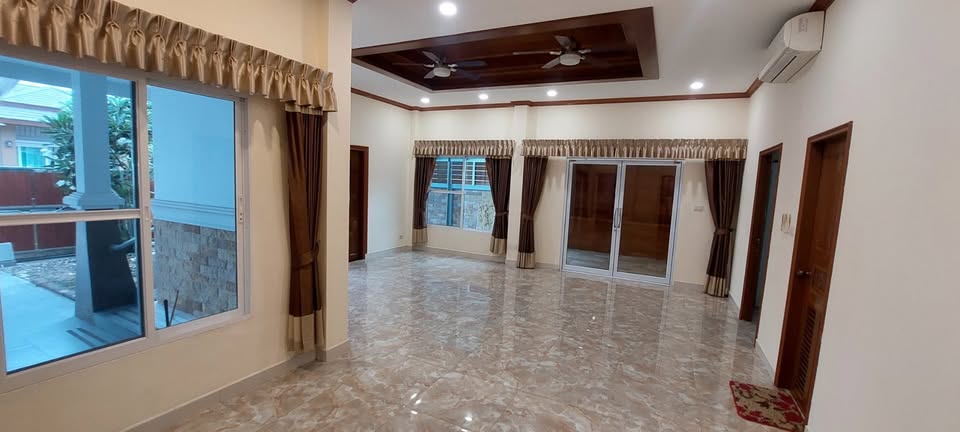 Maneeya Home 3br 316sqm 5