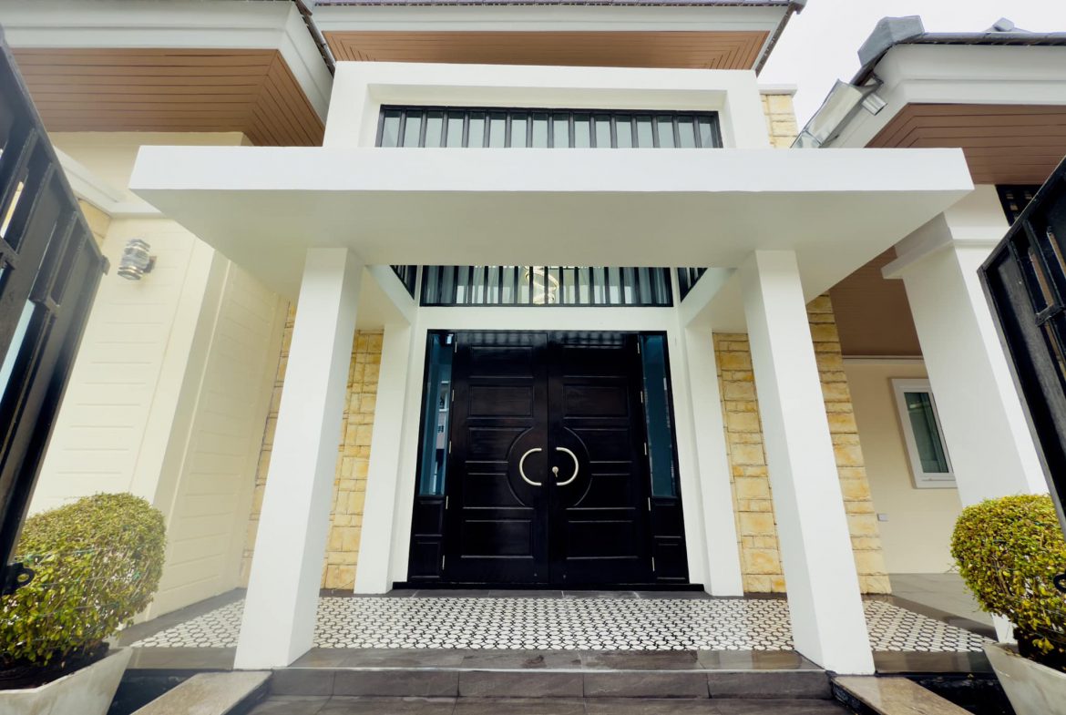 Sirisa 16 3br 250sqm 2