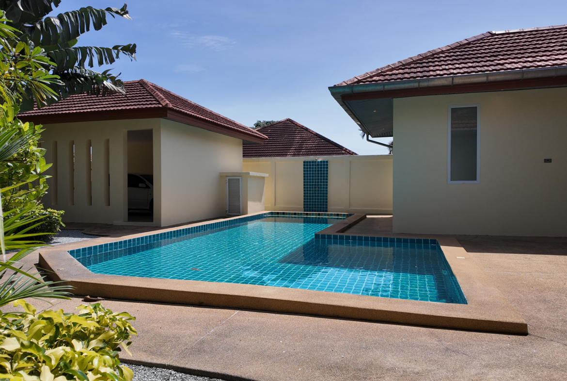 Whispering Palms 4br 246sqm 3