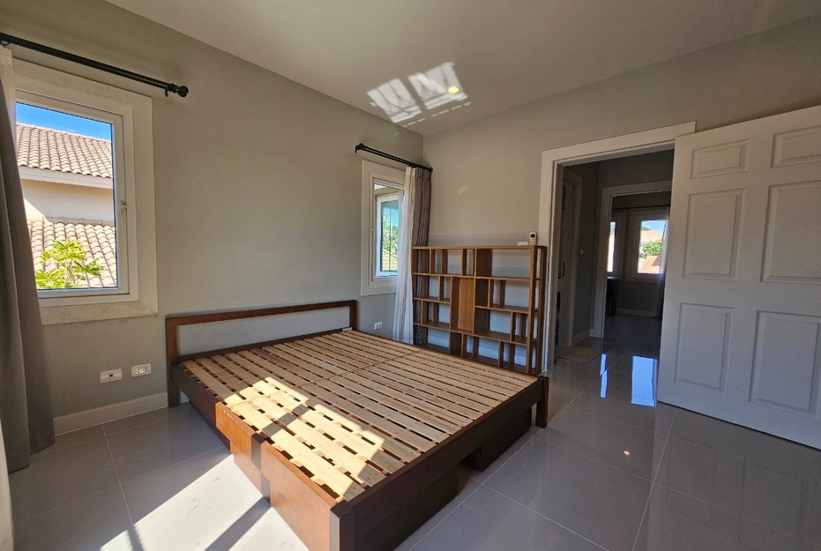 EPH25673_1 Silk Road Place 3br sqm 17