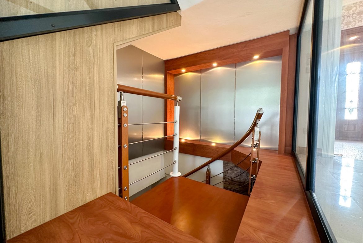 Без комплекса 5br 440sqm 20